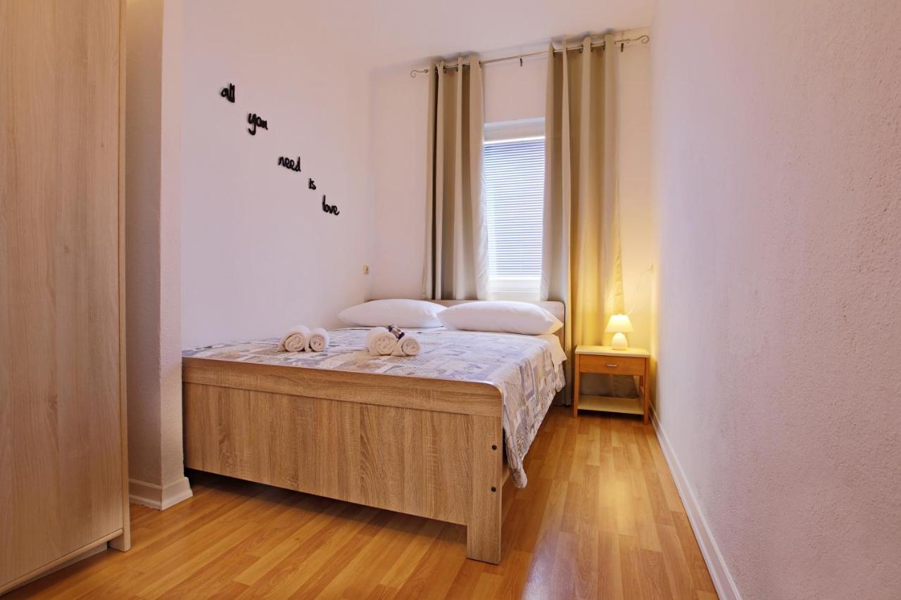 Apartments Barka Спліт Екстер'єр фото